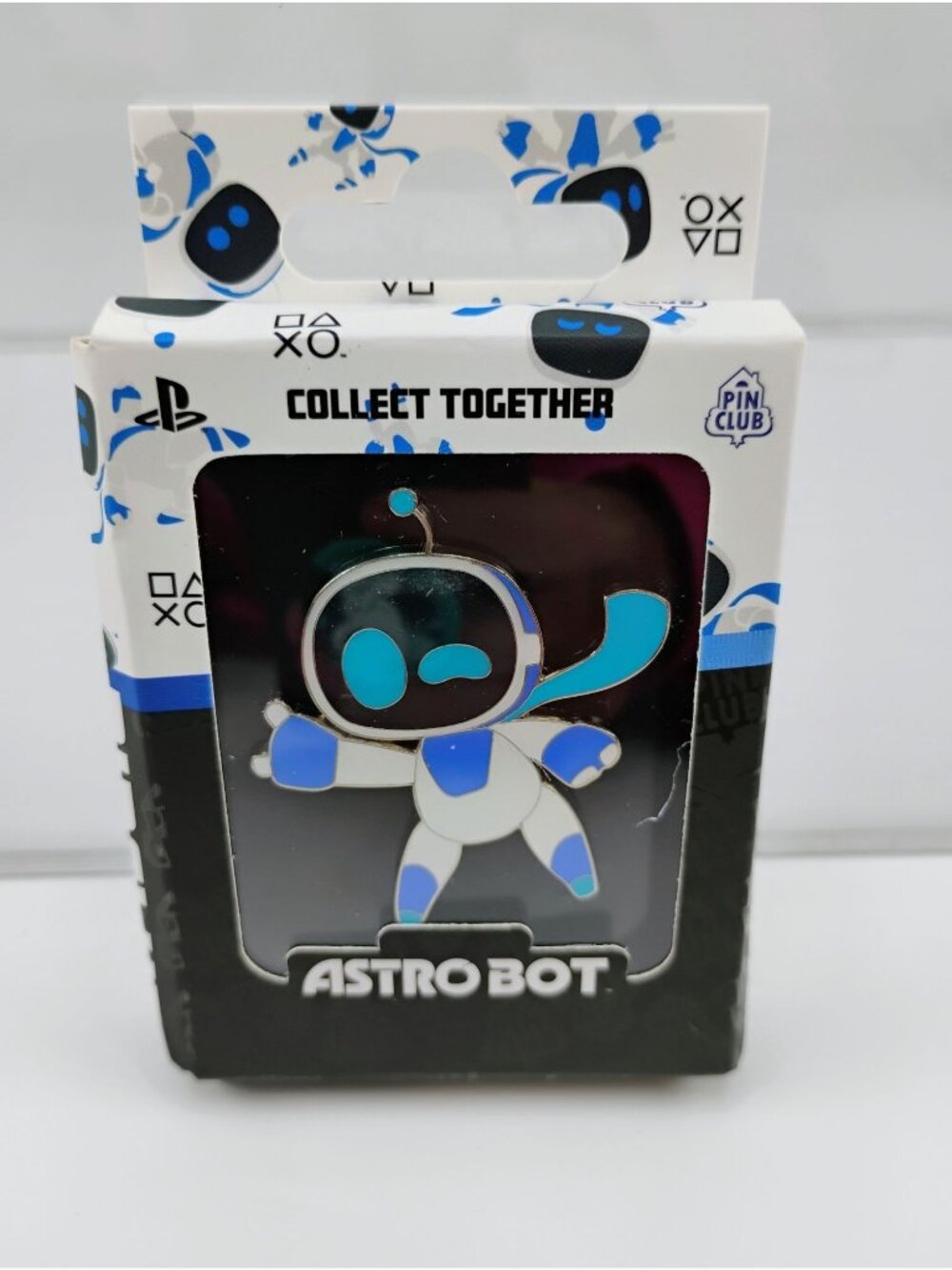 Astro Bot Enamel Pin PlayStation Pin Club Collectible
